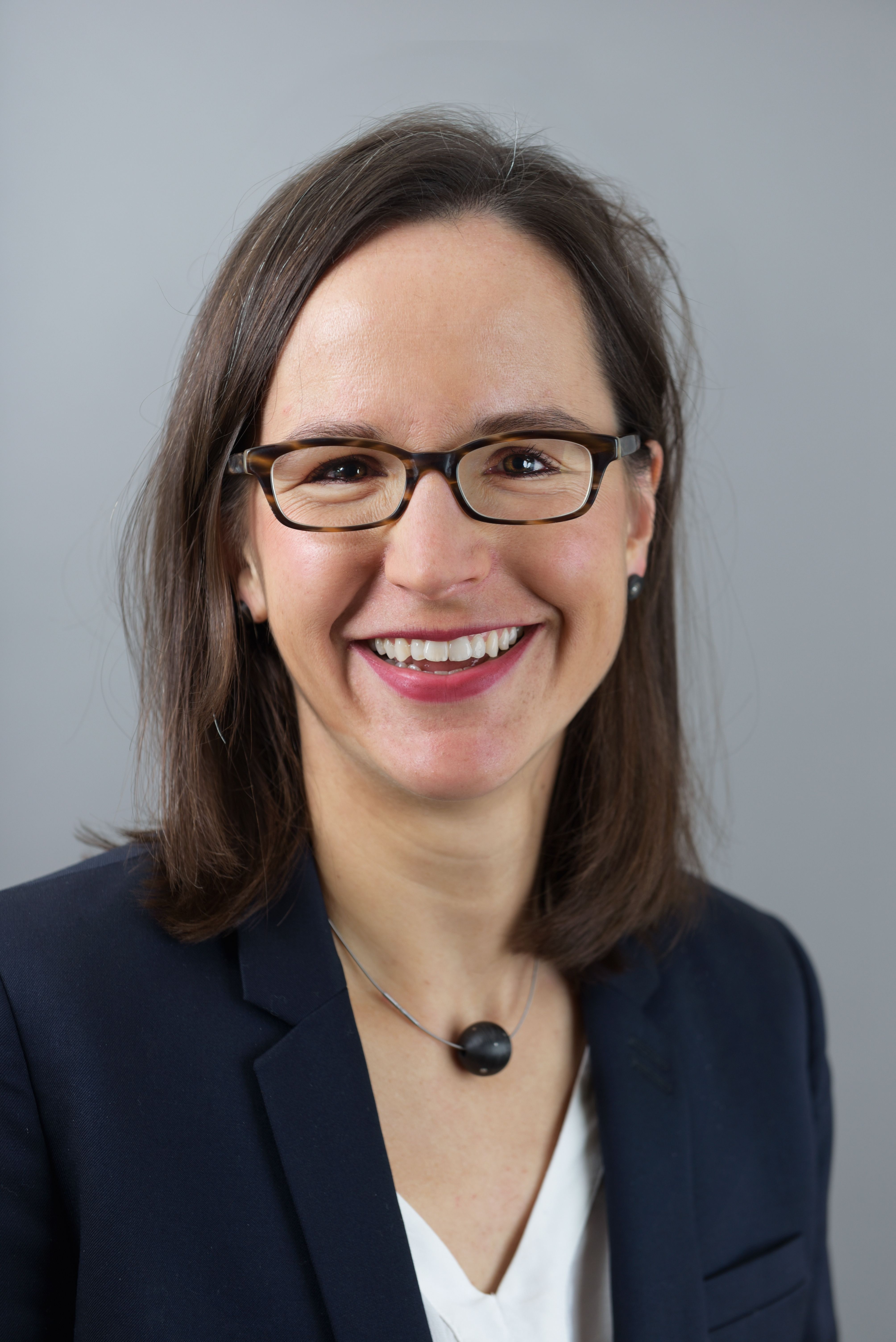 Dr. Claudia Kohli Reichenbach